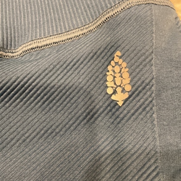 Free People Movement Textured Free Throw Legging in Coastline XL - Picture 9 of 11